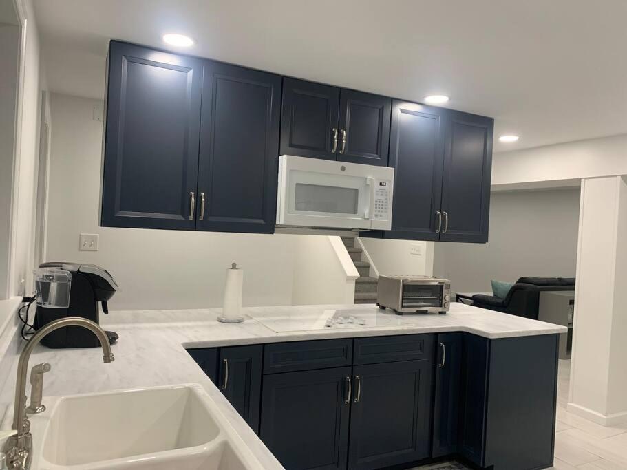 2 Bedroom Apartment- Close To Hershey Park, Hollywood Casino And Downtown 哈里斯堡 外观 照片